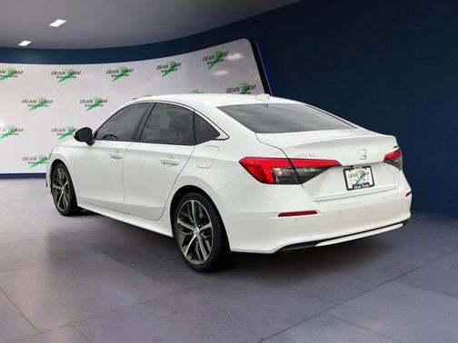 2022 Honda Civic Touring