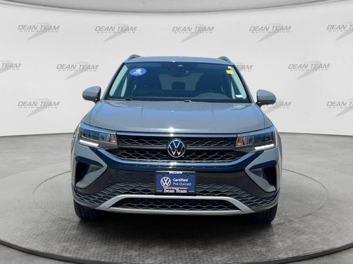 Gray 2023 Volkswagen Taos 1.5T SE