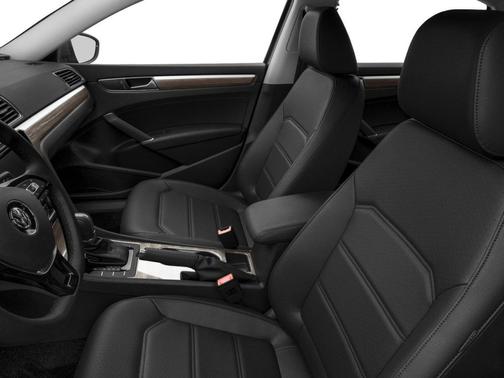 Fortana Red 2016 Volkswagen Passat 1.8T SE