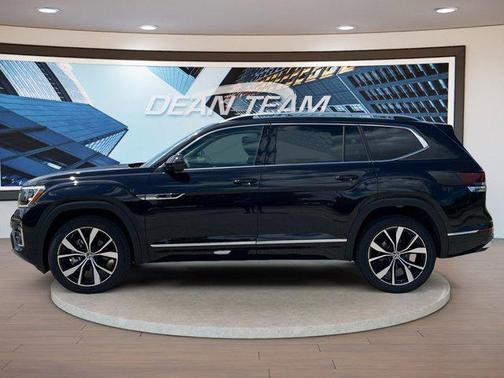 Deep Black Pearl 2026 Volkswagen Atlas 2.0T SEL Premium R-Line 4MOTION