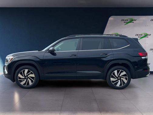 2025 Volkswagen Atlas 2.0T SE w/Technology 4MOTION