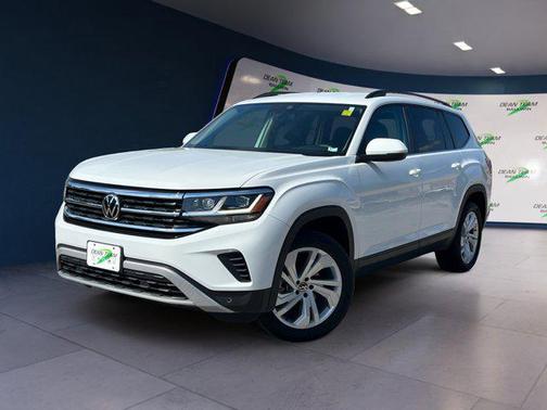 2022 Volkswagen Atlas 3.6L SE w/Technology
