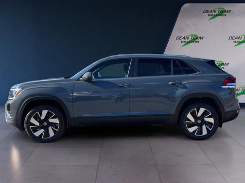 Pure Gray 2026 Volkswagen Atlas Cross Sport 2.0T SE w/Technology