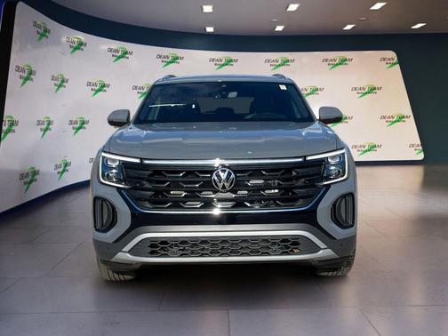Pure Gray 2026 Volkswagen Atlas Cross Sport 2.0T SE w/Technology