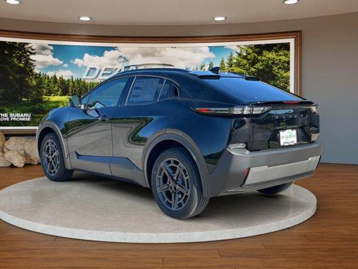 ASTRO BLACK 2026 Subaru Uncharted GT