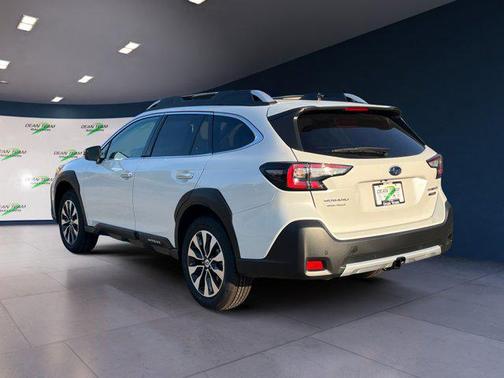 2025 Subaru Outback Touring