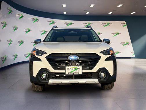 2025 Subaru Outback Touring