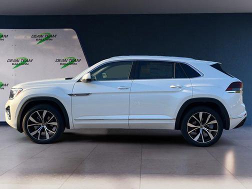 2026 Volkswagen Atlas Cross Sport 2.0T SEL Premium