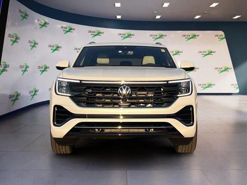 2026 Volkswagen Atlas Cross Sport 2.0T SEL Premium