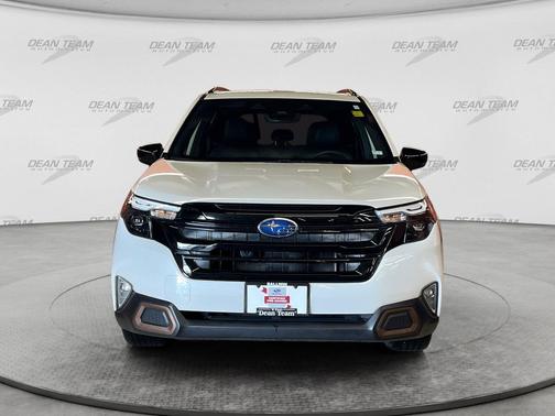 Crystal White Pearl 2025 Subaru Forester Sport
