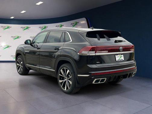 2026 Volkswagen Atlas Cross Sport 2.0T SEL Premium