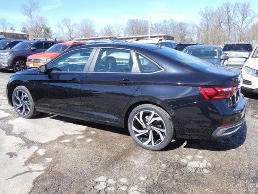 2025 Volkswagen Jetta 1.5T SEL