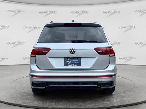 2023 Volkswagen Tiguan 2.0T SE R-Line Black