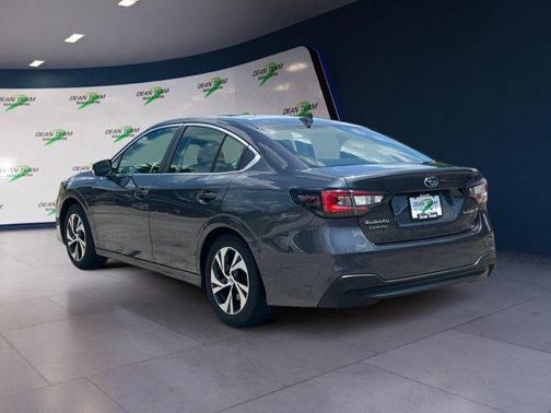 2022 Subaru Legacy Base