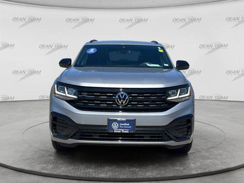 Pyrite Silver Metallic 2023 Volkswagen Atlas Cross Sport