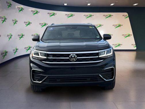 2022 Volkswagen Atlas Cross Sport 2.0T SEL
