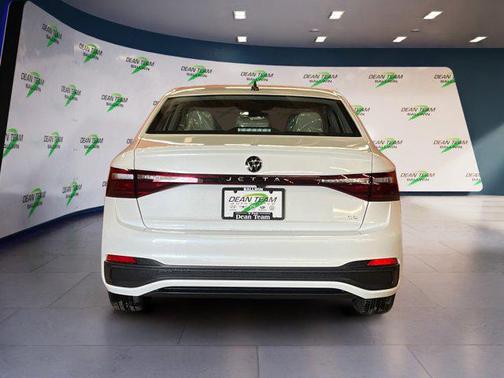 2026 Volkswagen Jetta 1.4T SE