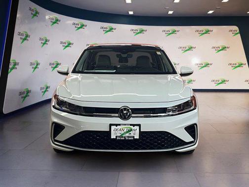 2026 Volkswagen Jetta 1.4T SE