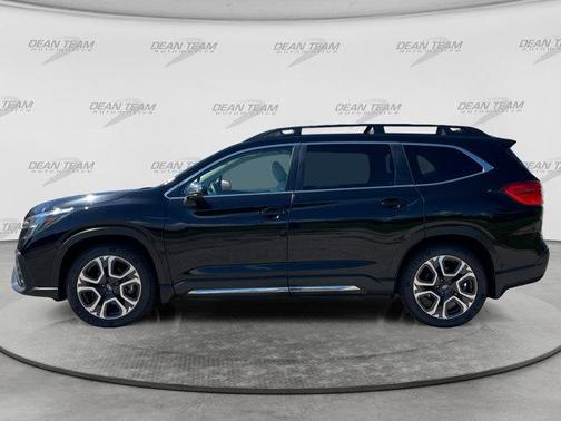 Crystal Black Silica 2023 Subaru Ascent Limited 8-Passenger