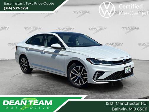 Opal White Pearl 2025 Volkswagen Jetta 1.5T SE