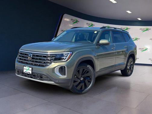 Avocado Green Pearl 2026 Volkswagen Atlas 2.0T SE w/Technology 4MOTION