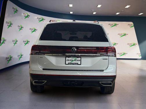 2026 Volkswagen Atlas 2.0T SE w/Technology 4MOTION