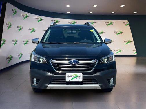 2022 Subaru Outback Touring