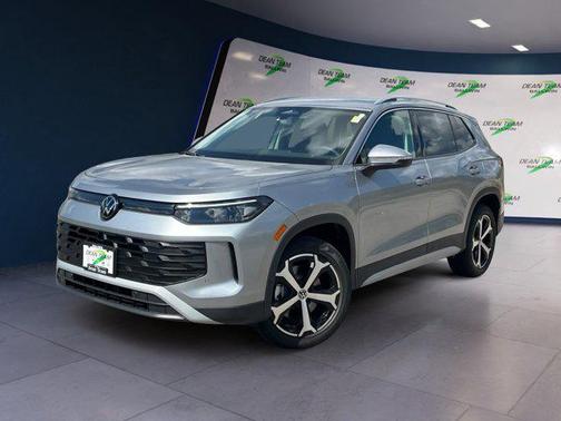 2025 Volkswagen Tiguan 2.0T SE 4MOTION