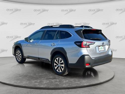 Ice Silver Metallic 2024 Subaru Outback Premium