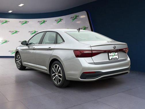 2026 Volkswagen Jetta 1.4T SE