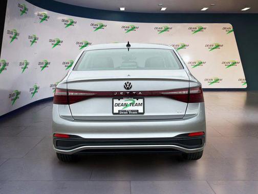 2026 Volkswagen Jetta 1.4T SE