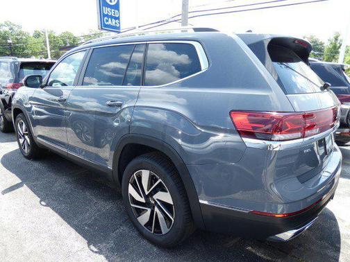 2025 Volkswagen Atlas 2.0T SEL