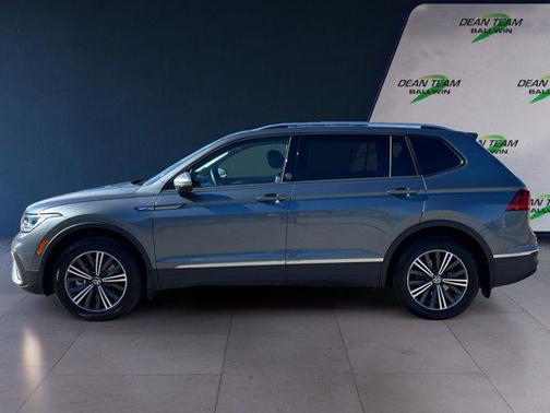 2024 Volkswagen Tiguan 2.0T Wolfsburg Edition