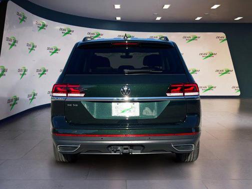 2022 Volkswagen Atlas 3.6L SE w/Technology