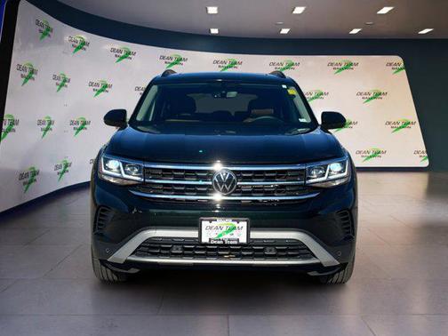 2022 Volkswagen Atlas 3.6L SE w/Technology
