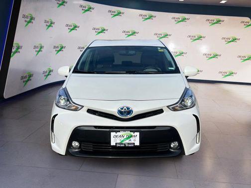 2017 Toyota Prius v Two