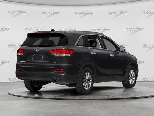 Ebony Black 2018 Kia Sorento LX