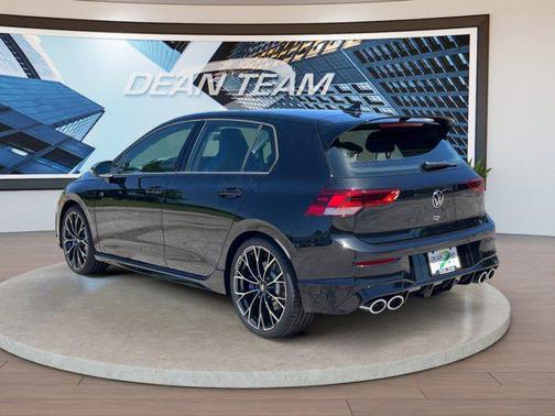 mythos black metallic 2026 Volkswagen Golf R 2.0T DSG