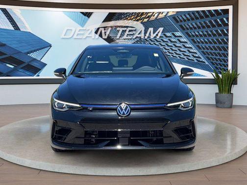 mythos black metallic 2026 Volkswagen Golf R 2.0T DSG