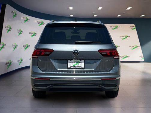 2024 Volkswagen Tiguan 2.0T SE 4MOTION