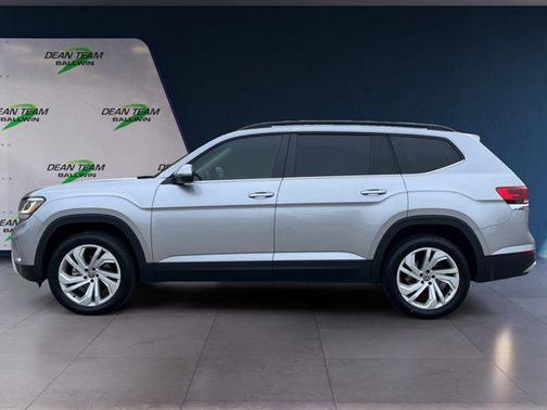 2022 Volkswagen Atlas 3.6L SE w/Technology