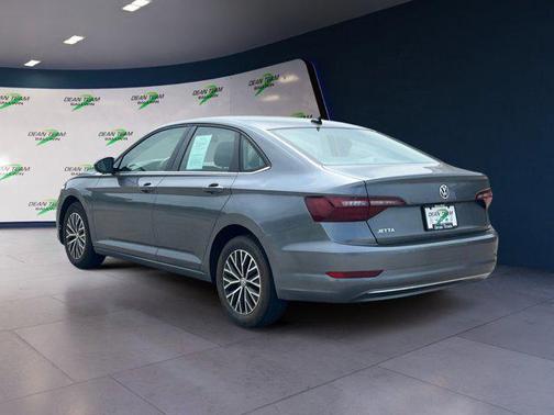 2021 Volkswagen Jetta 1.4T R-Line