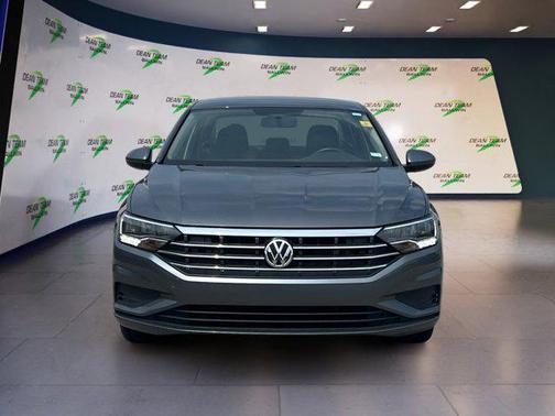 2021 Volkswagen Jetta 1.4T R-Line