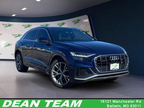 2021 Audi Q8 55 Premium Plus