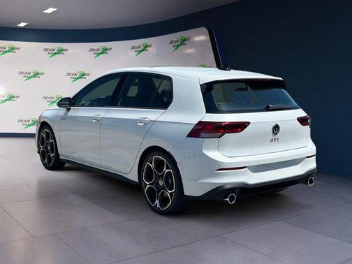 2025 Volkswagen Golf GTI 2.0T S DSG