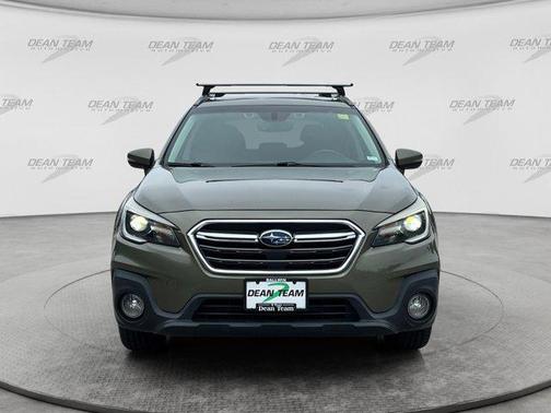 Wilderness Green Metallic 2019 Subaru Outback 3.6R Touring