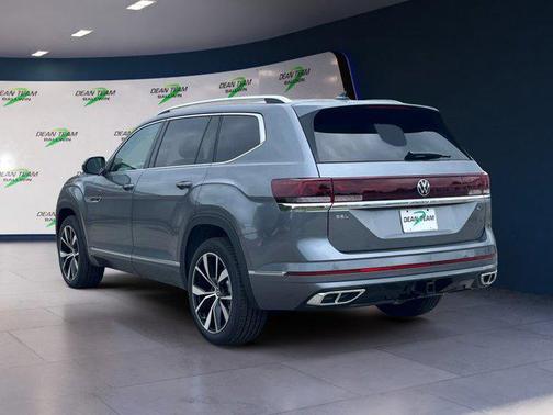 2025 Volkswagen Atlas 2.0T SEL Premium R-Line 4MOTION