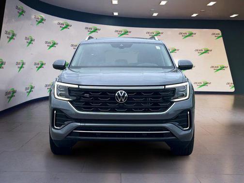 2025 Volkswagen Atlas 2.0T SEL Premium R-Line 4MOTION