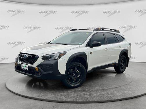 Crystal White Pearl 2025 Subaru Outback Wilderness