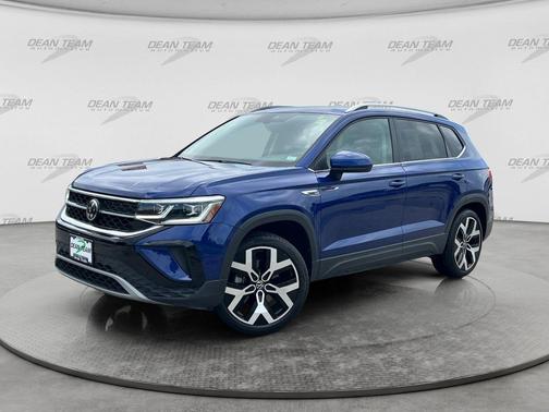 Dusk Blue Metallic 2023 Volkswagen Taos 1.5T SEL